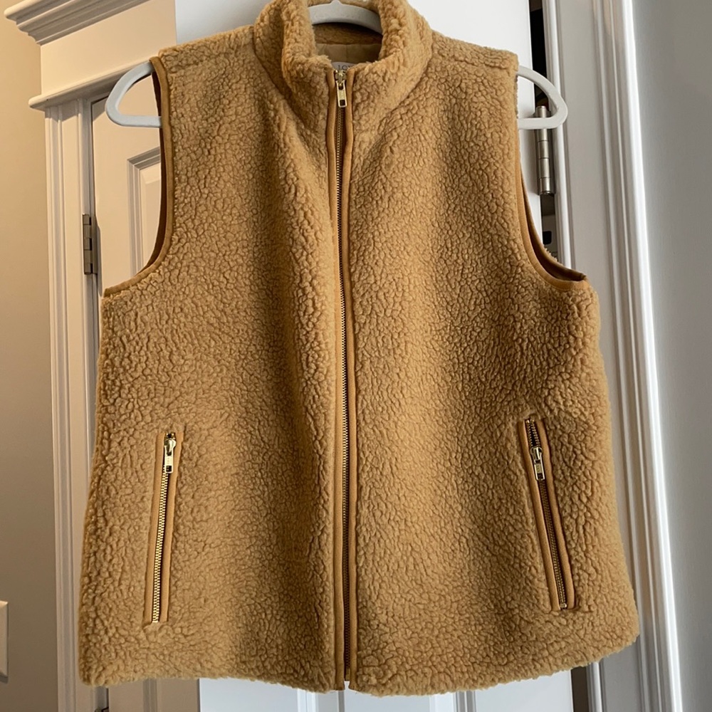 J.Crew Teddy Bear Vest, size large, color tan